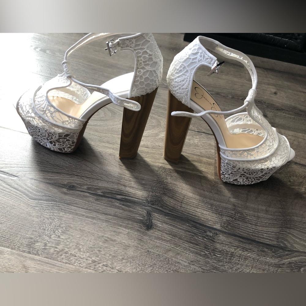 Jessica Simpson Dany White Femme Crochet Size 8